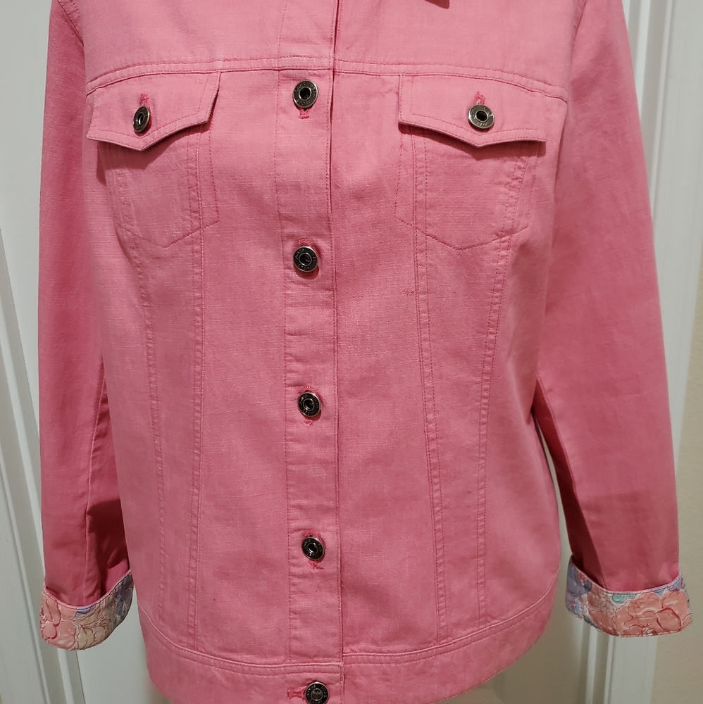 JONES WEAR SPORT pink vintage jean jacket--EUC